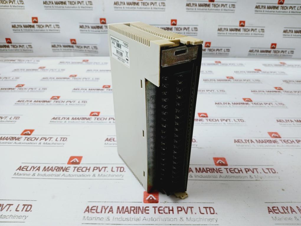 Mitsubishi Electric Nexgenie 5000 Programmable Controller 32 Point O/P 24Vdc