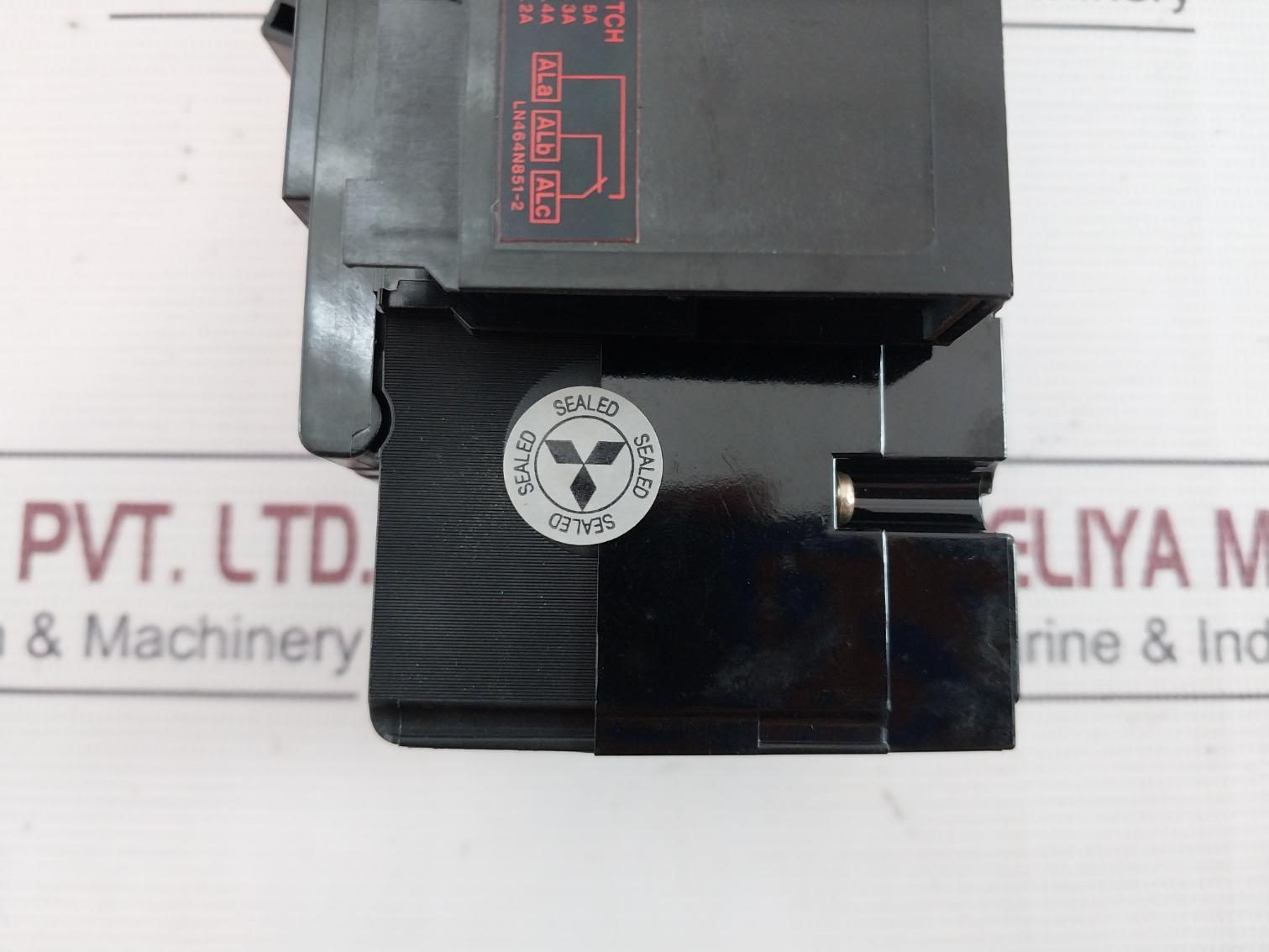 Mitsubishi Electric Nf100-cp No-fuse Circuit Breaker Pole: 2P