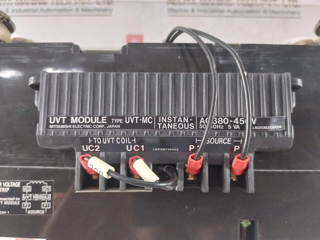 Mitsubishi Electric Nf400-ss 400Amp No-fuse Breaker With Uvt-mc Uvt Module