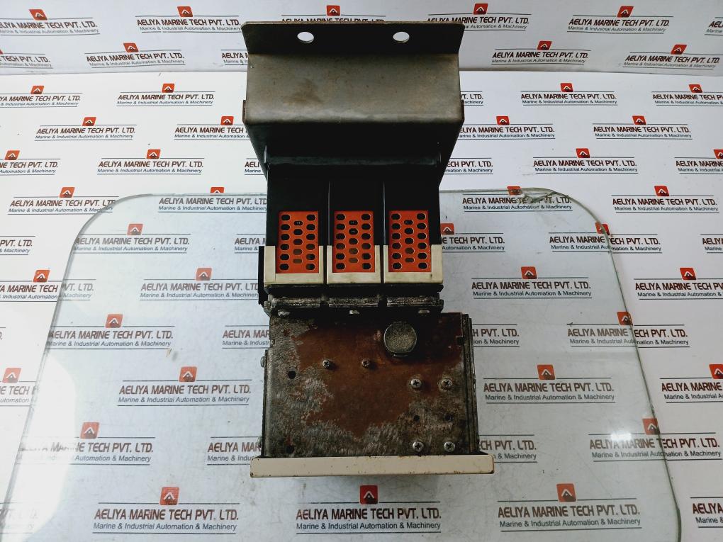Mitsubishi Electric Nf630-rew, 3P Motor Operator Control Circuit No Fuse Breaker