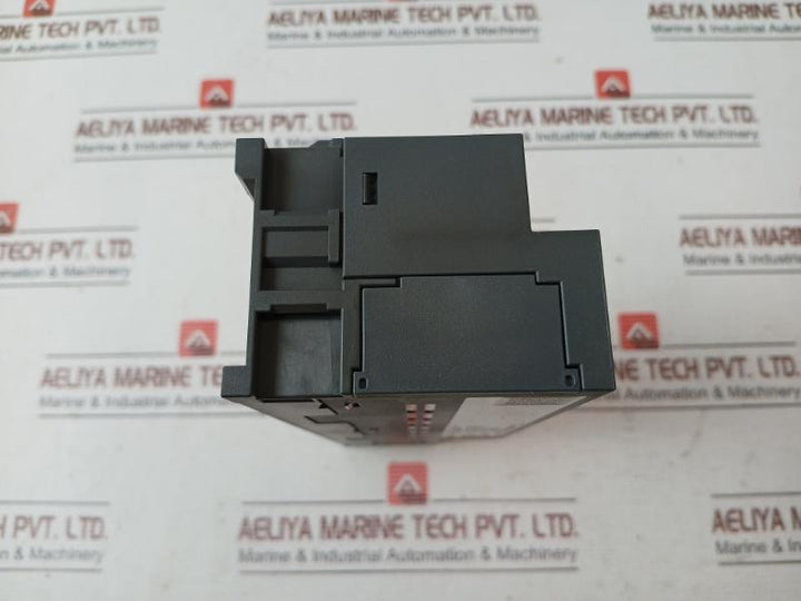 Mitsubishi Electric Nz2Gf2B1-32Dte Programmable Controller I/O Unit 24Vdc 6Ma