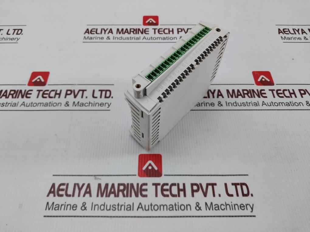 Mitsubishi Electric P2304 Programmable Controller 4 Channel 16 Bit Analog Input