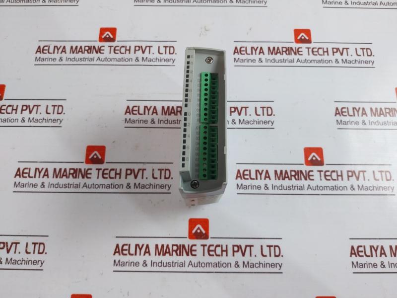 Mitsubishi Electric P2415 Nexgenie 2000 Plus Programmable Controller