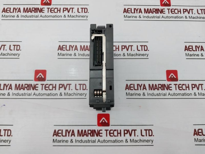 Mitsubishi Electric Q00 Melsec-q Series Cpu Unit Module 8K Step 5Vdc 0.25A