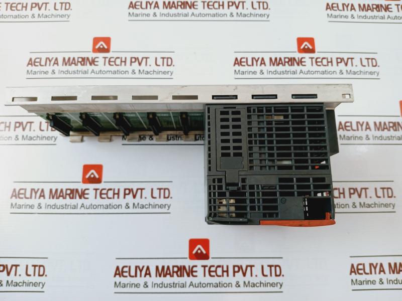 Mitsubishi Electric Q00Ujcpu Melsec-q Cpu Unit 100-240Vac 5Vdc 3A