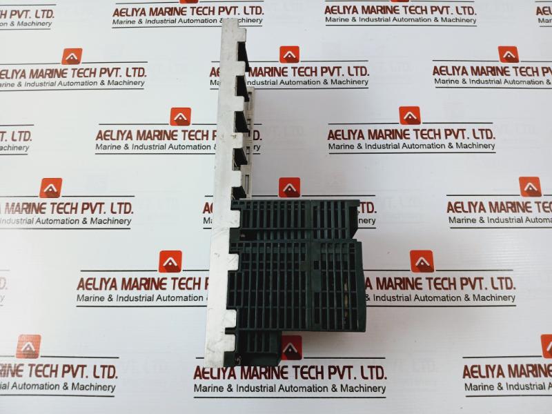 Mitsubishi Electric Q00Ujcpu Melsec-q Cpu Unit 100-240Vac 5Vdc 3A