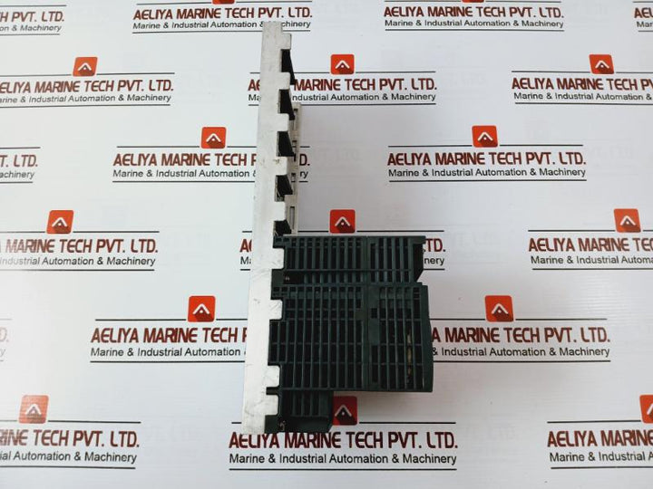 Mitsubishi Electric Q00Ujcpu Melsec-q Cpu Unit 100-240Vac 5Vdc 3A