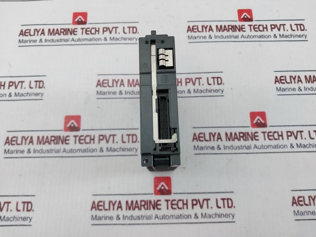 Mitsubishi Electric Q10Udehcpu Melsec-q Plc Cpu Unit 10Base-t/100Base-tx