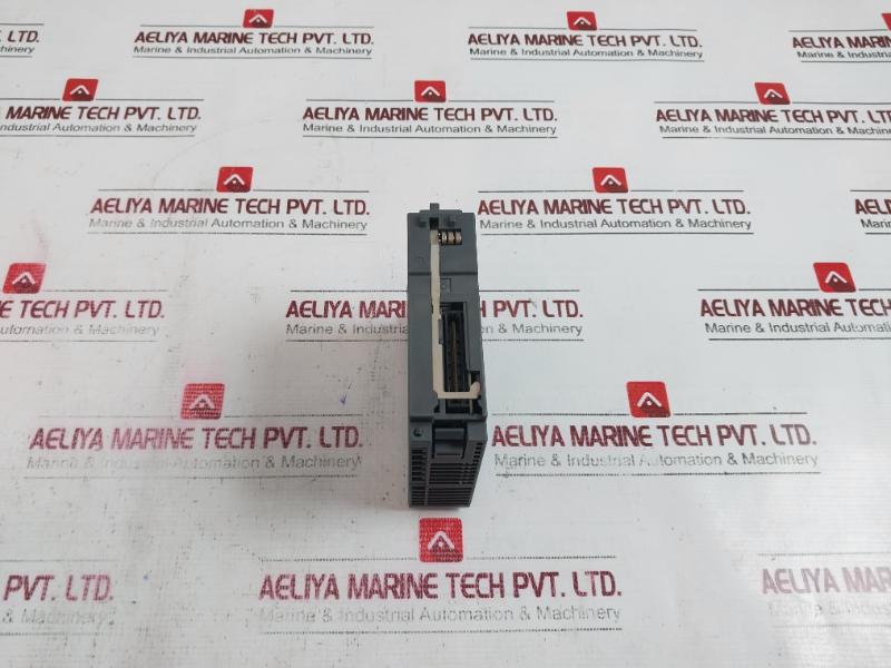 Mitsubishi Electric Qj71C24N-r2 Communication Module 5Vdc 0.26A