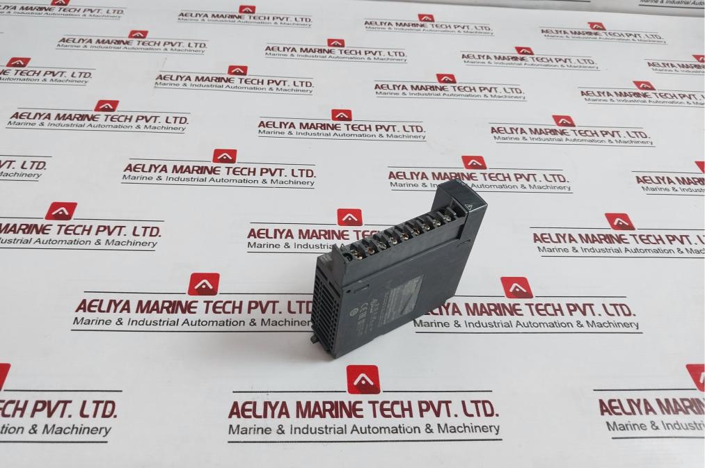 Mitsubishi Electric Qx10 Input Unit Melsec-q 100-120Vac 7-10Ma 50/60Hz