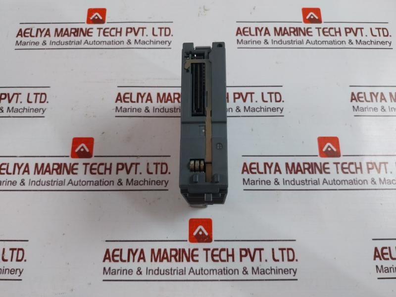 Mitsubishi Electric Qx10 Melsec-q Plc Input Module 100-120Vac 7-10Ma 50/60Hz