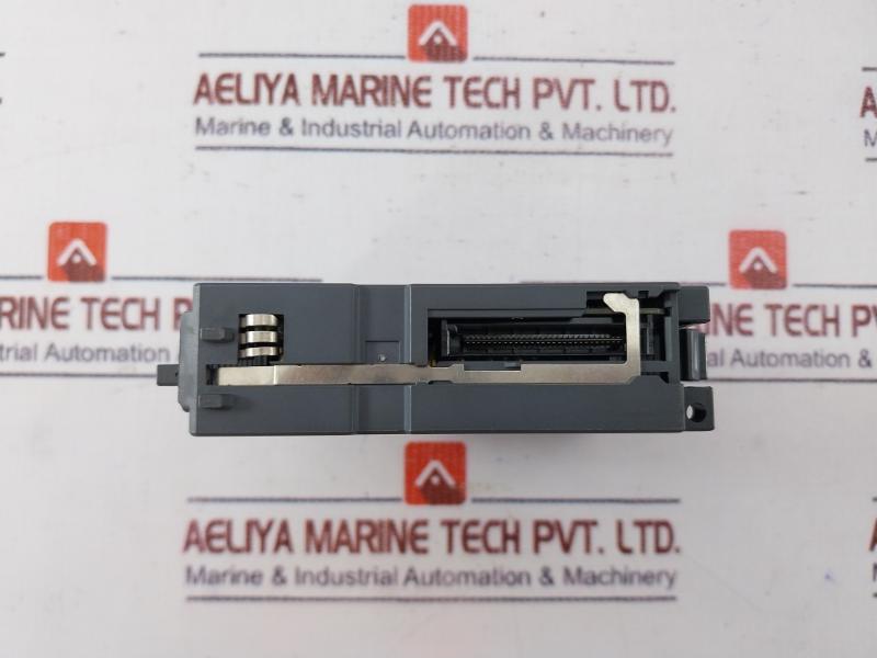 Mitsubishi Electric Melsec-q Qx40-s1 Plc Series Input Module