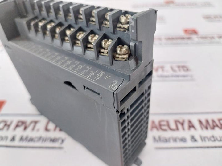 Mitsubishi Electric Melsec-q Qx40-s1 Plc Q Series Input Module 24 Vdc