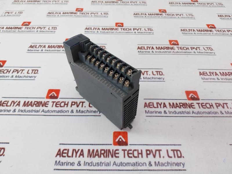 Mitsubishi Electric Qx40 Melsec-q 16 Point Digital Input Module, Class 2