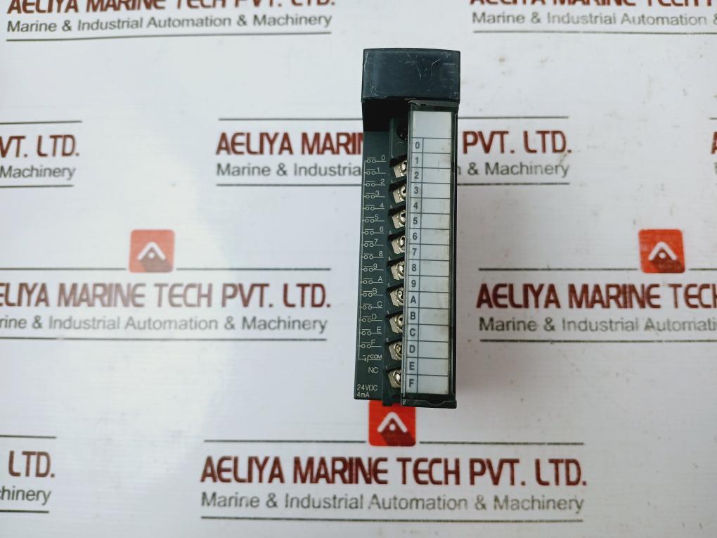 Mitsubishi Electric Qy10 Plc Q Series Output Module 240V Ac/24V Dc 2A