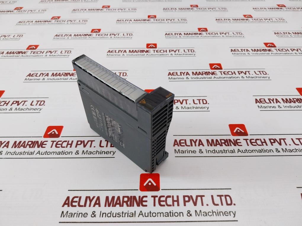 Mitsubishi Electric Melsec-q Qy10 16 Output Module 24Vdc 2A 240Vac 2A Cl.I Div.2