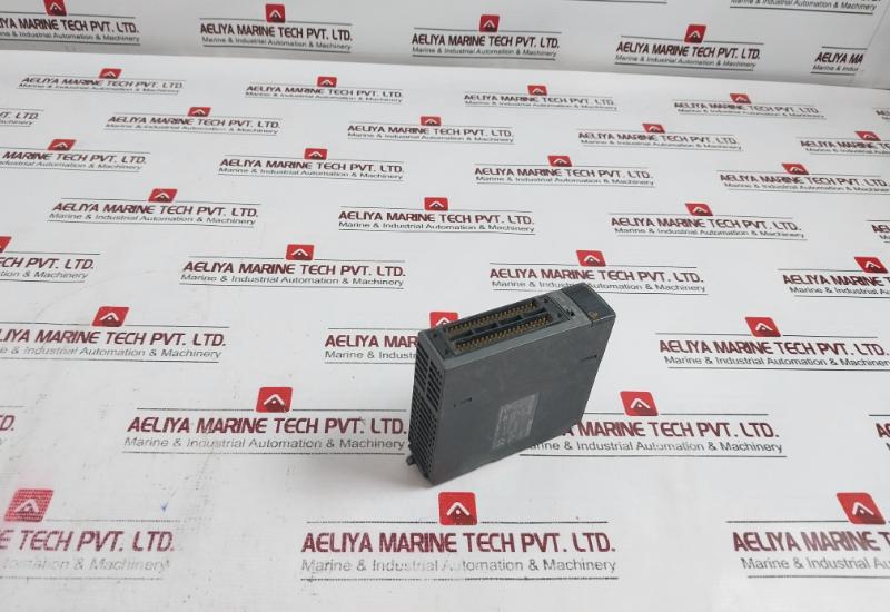 Mitsubishi Electric Qy10 Melsec-q Series Plc Output Module 12/24Vdc 0.1A 2A