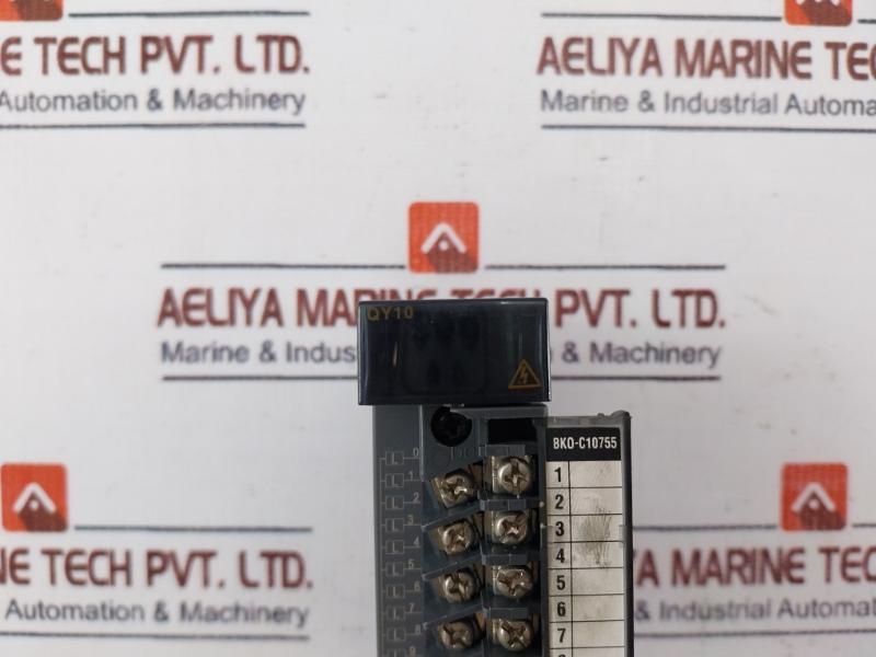 Mitsubishi Melsec-q Electric Qy10 Plc Series Output Module, Class 2