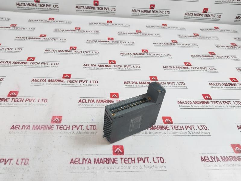 Mitsubishi Electric Qy10 Output Unit 24Vdc 2A 240Vac 2A