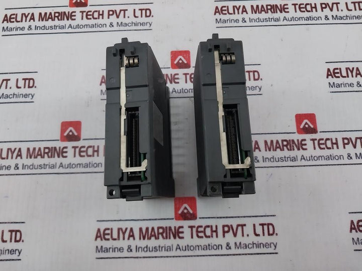 Mitsubishi Electric Qy10 Plc Q Series Output Module 24Vdc 2A