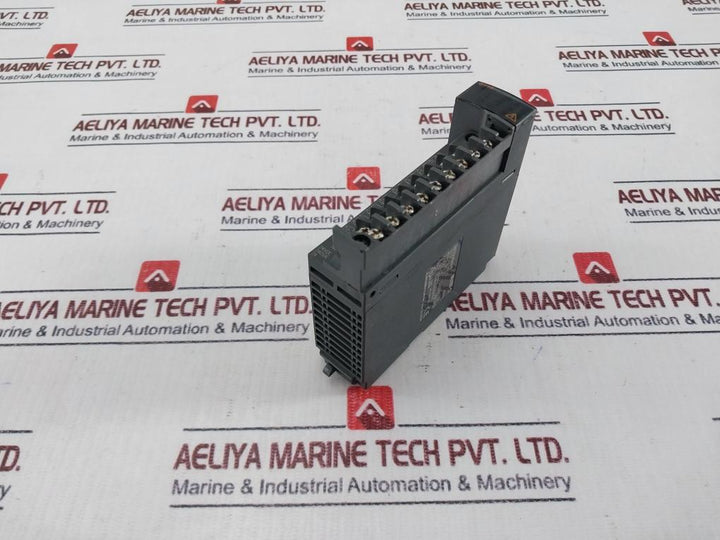 Mitsubishi Electric Qy10 Plc Q Series Output Module 24Vdc 2A