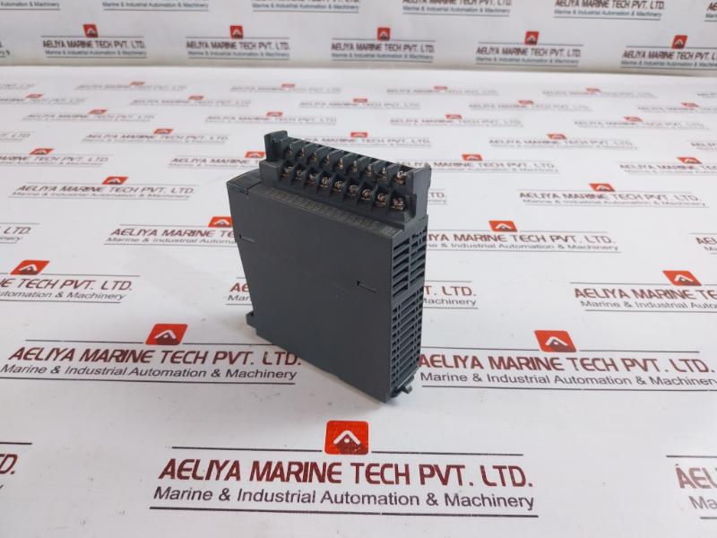 Mitsubishi Electric Qy22 Melsec-q Plc Output Module 100/240Vac 0.6A