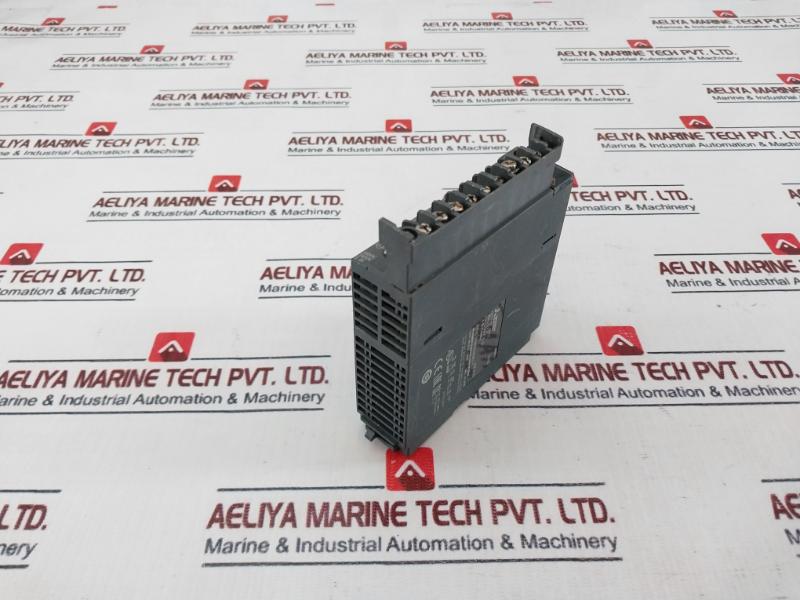 Mitsubishi Electric Qy22 Output Unit 100-240Vac 0.6A