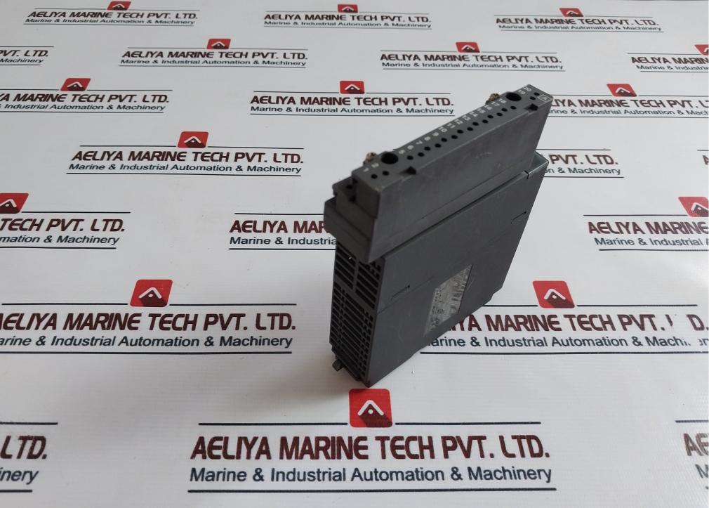 Mitsubishi Electric Qy41P Digital Output Module 12/24 Vdc 0.1A