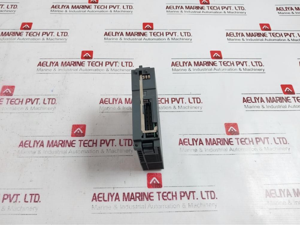 Mitsubishi Electric Qy41p Melsec-q Output Unit Module 12/24vdc 0.1a Class 2