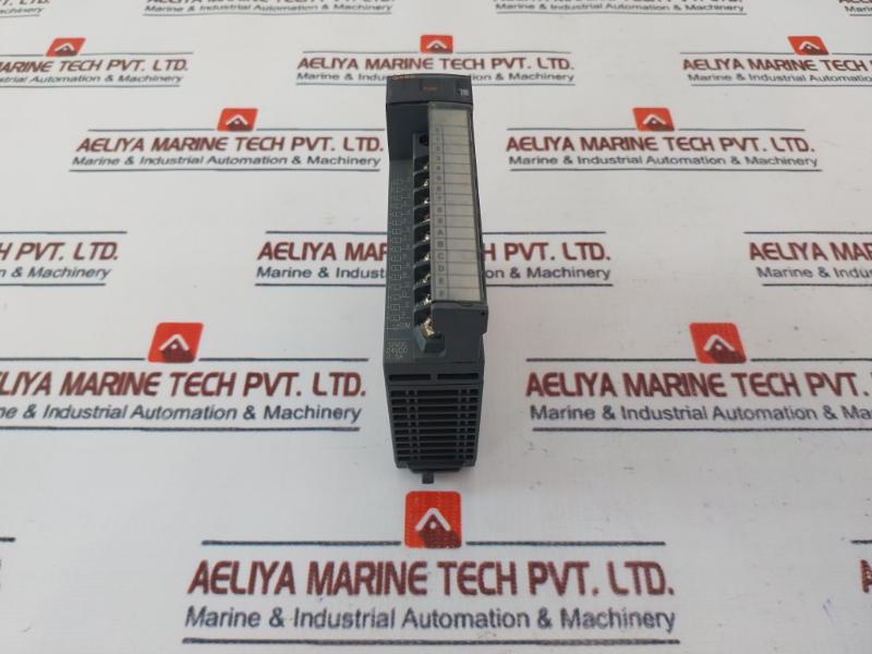 Mitsubishi Electric Melsec-q Qy80 Digital Output Module 12/24Vdc 0.5A
