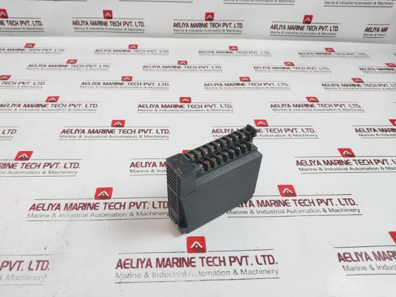 Mitsubishi Electric Melsec-q Qy80 Output Unit Plc Module 1224Vdc 0.5A