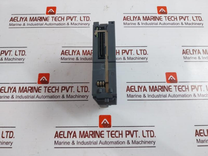 Mitsubishi Electric Qy80 Melsec-q Plc Output Module 12/24Vdc 0.5A