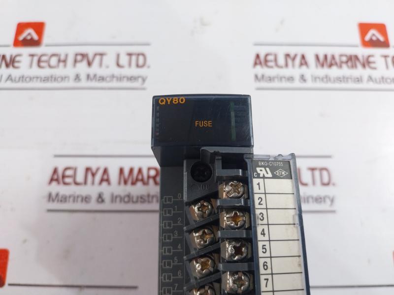 Mitsubishi Electric Qy80 Melsec-q Plc Output Module 12/24Vdc 0.5A