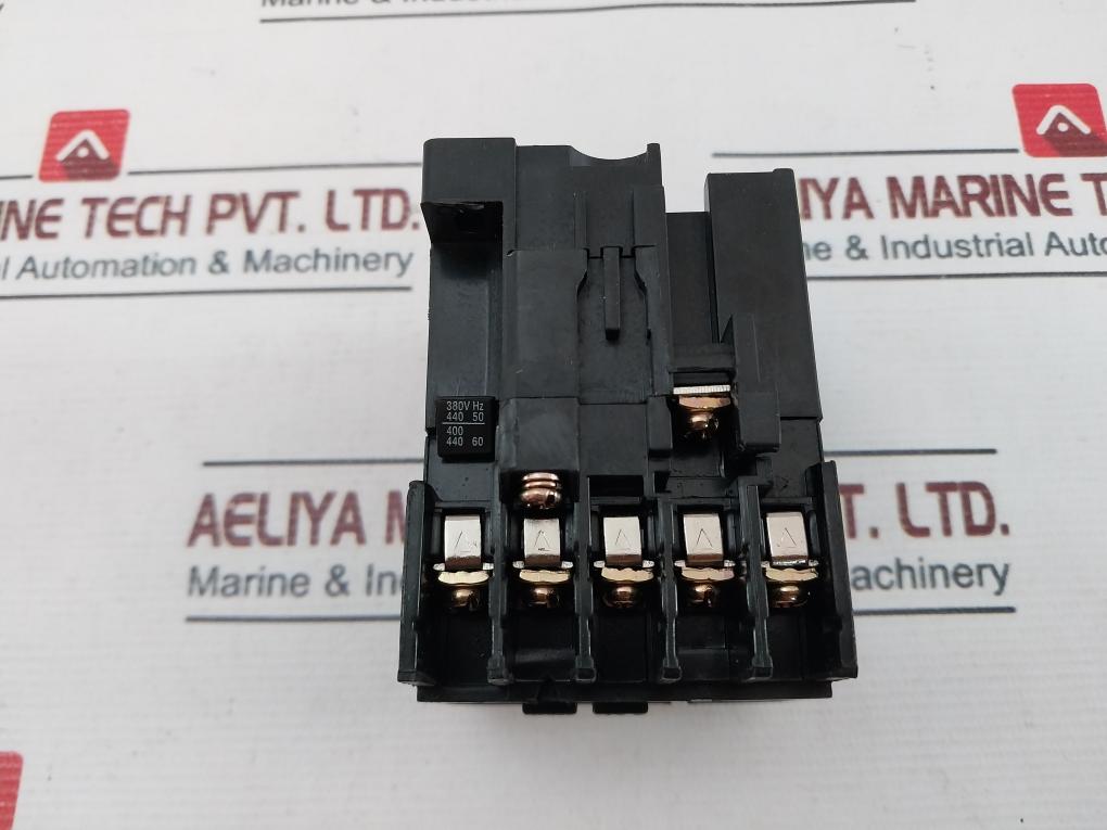 Mitsubishi Electric S-k12 Magnetic Contactor 20A 380V-440 50Hz