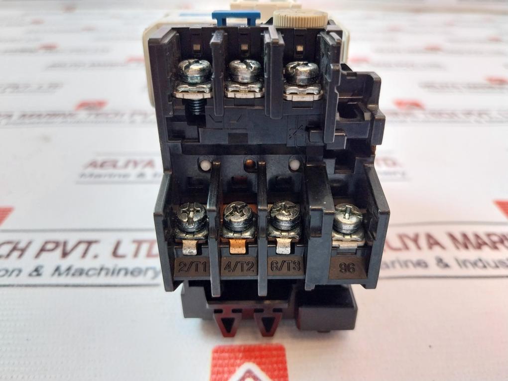 Mitsubishi Electric S-n12 Magnetic Contactor Th-n1 220A 690V~