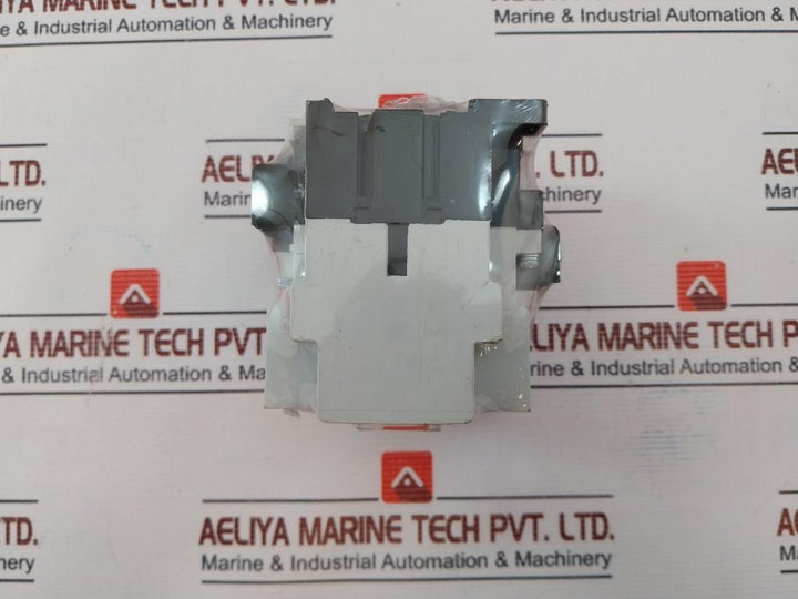 Mitsubishi Electric S-n35 Magnetic Contactor 50/60Hz