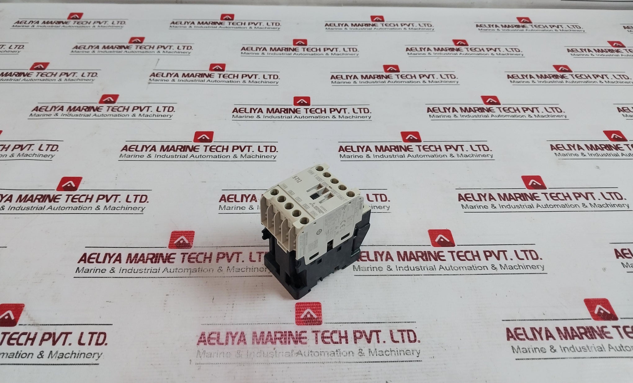 Mitsubishi Electric S-t12 Magnetic Contactor 100-127V 50/60Hz 20A