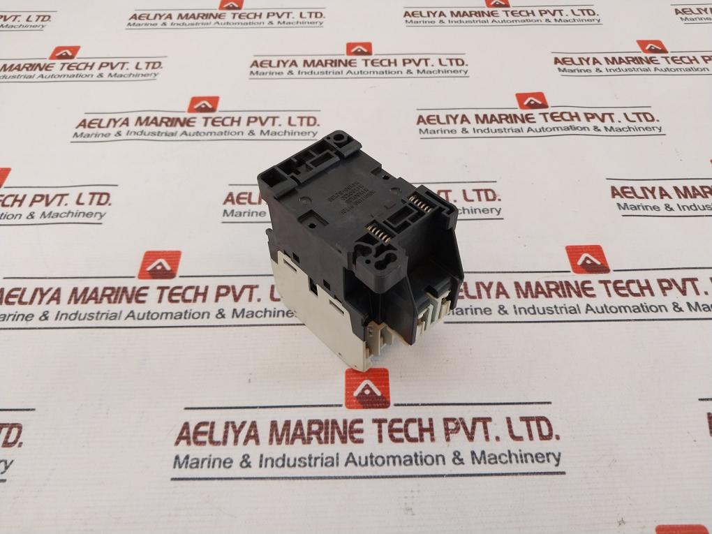 Mitsubishi Electric S-t12 Magnetic Contactor 20A 100-127V 50/60Hz