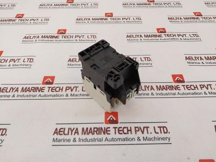 Mitsubishi Electric S-t12 Magnetic Contactor 20A 100-127V 50/60Hz