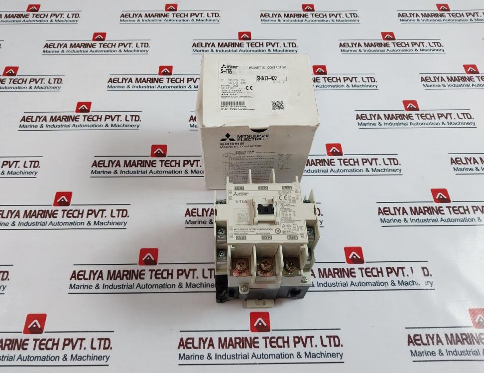 Mitsubishi Electric S-t65, 3 Poles Magnetic Contactor 100A 440V 50/60Z