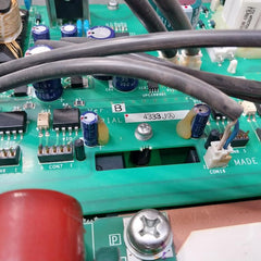 Mitsubishi FR-CV-H55K Transistorized Inverter 55kW 172A 3PH AC380-480V 50Hz
