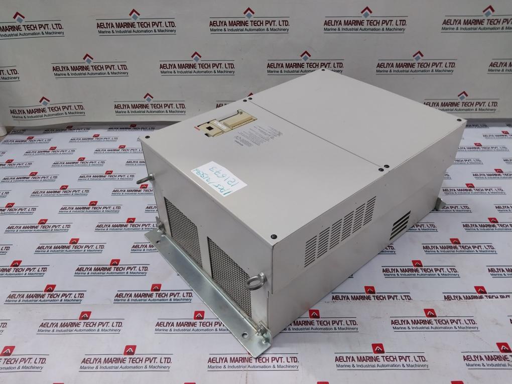 Mitsubishi FR-CV-H55K Transistorized Inverter 55kw 172A 3PH AC380-480V 50/60Hz