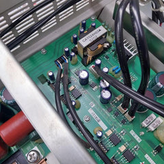 Mitsubishi FR-CV-H55K Transistorized Inverter 55kw 172A 3PH AC380-480V 50/60Hz