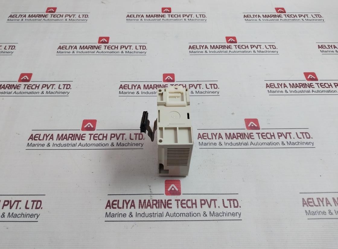 Mitsubishi Fx2N-8Er-es/Ul Programmable Logic Controller 30Vdc/240Vac 2A
