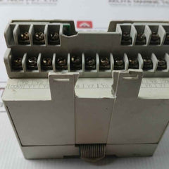 Mitsubishi Fx2n-16eyr-es/ul Programmable Controller 30vdc/240vac 2a