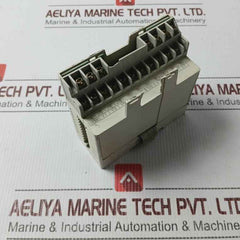 Mitsubishi Fx2n-16eyr-es/ul Programmable Controller 30vdc/240vac 2a