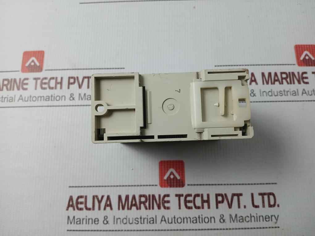 Mitsubishi Fx2n-16eyr-es/ul Programmable Controller 30vdc/240vac 2a