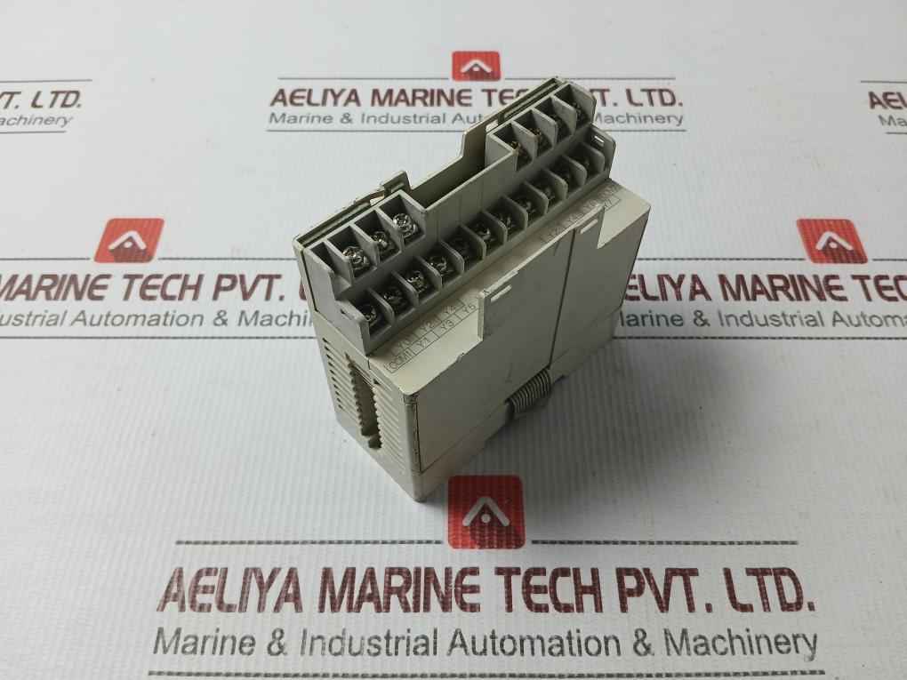 Mitsubishi Fx2n-16eyr-es/ul Programmable Controller Output 30vdc/240vac 2a