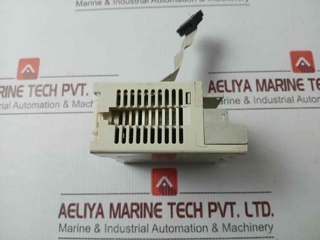 Mitsubishi Fx2n-16eyr-es/ul Programmable Controller Output 30vdc/240vac 2a