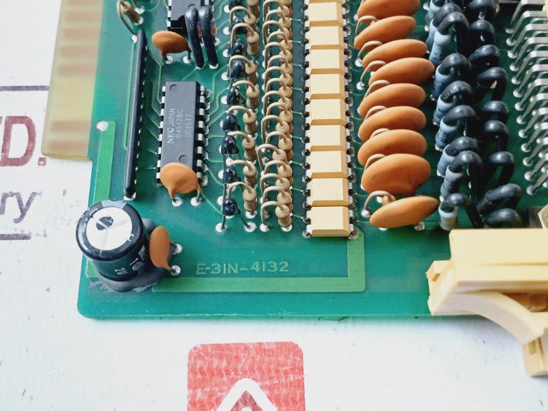 Mitsubishi Kakoki E-01t-4131 Controller Rack Module E-01t-4157 Ac110v / 100v